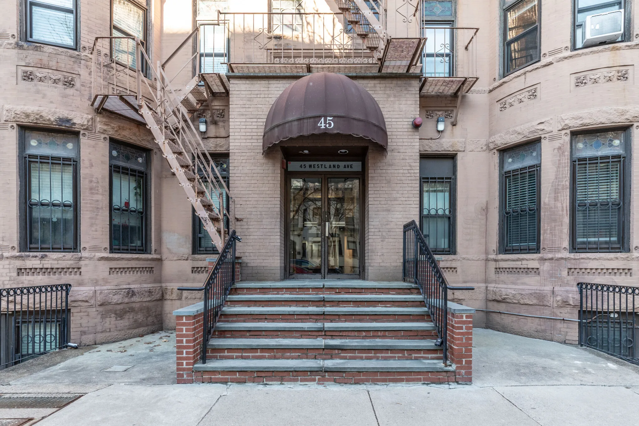 2 bed, 1 bath apartment for rent at 45 Westland Ave Unit 4, Fenway — photo 33 of 33