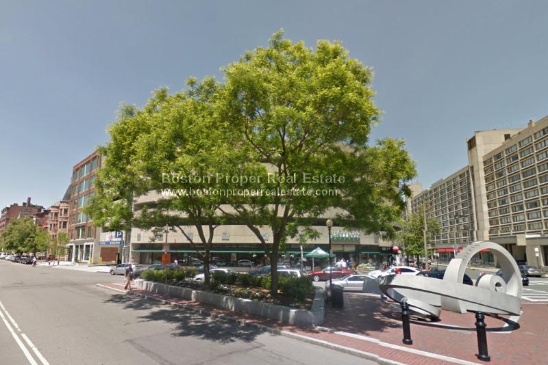 3 bed, 1 bath apartment for rent at 45 Westland Ave Unit 6, Fenway