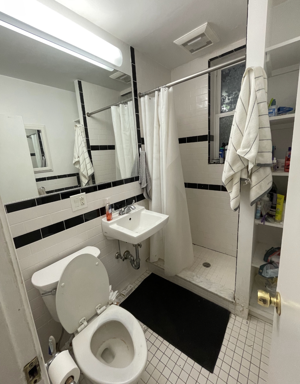 3 bed, 1 bath apartment for rent at 45 Westland Ave Unit 6, Fenway — photo 9 of 17
