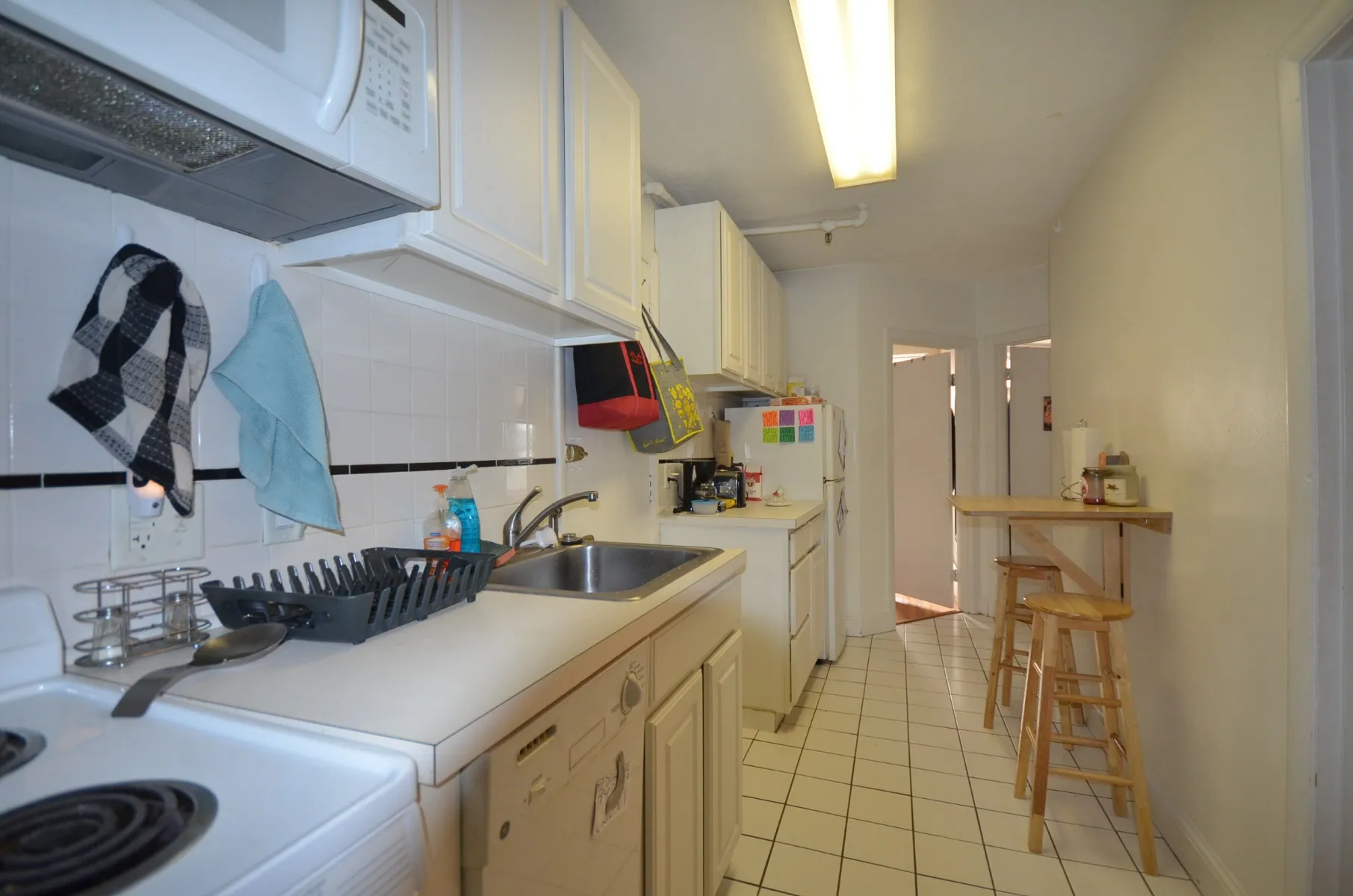 2 bed, 1 bath apartment for rent at 45 Westland Ave Unit 8, Fenway — photo 2 of 10