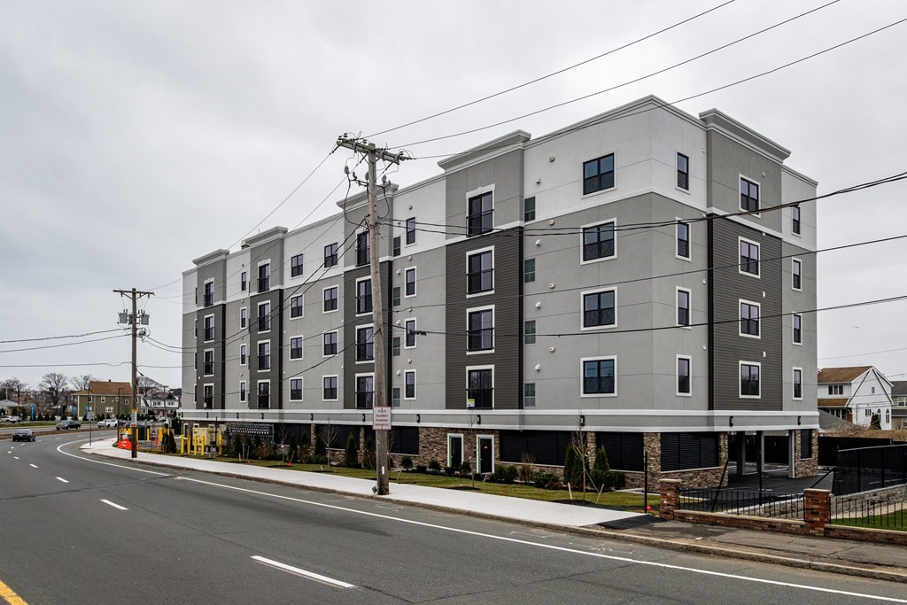2 bed, 2 bath apartment for rent at 450 American Legion Highway Unit 205, Revere — photo 24 of 25