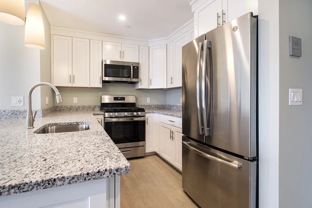 2 bed, 1 bath apartment for rent at 450 American Legion Highway Unit 401, Revere — photo 3 of 14