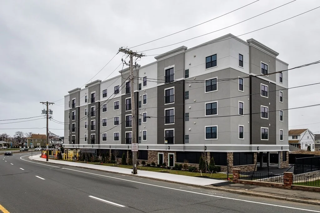 2 bed, 2 bath apartment for rent at 450 American Legion Hwy Unit 304-1, Revere — photo 18 of 22