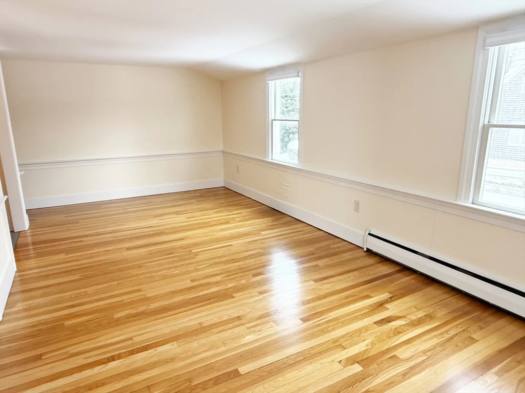 1 bed, 1 bath apartment for rent at 450 Main St Unit 1, Chatham — photo 5 of 5