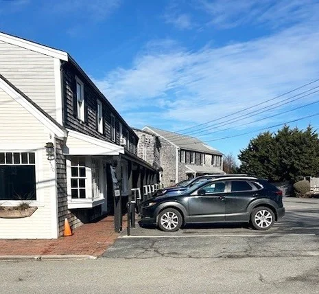 1 bed, 1 bath apartment for rent at 450 Main St Unit 1, Chatham — photo 1 of 5