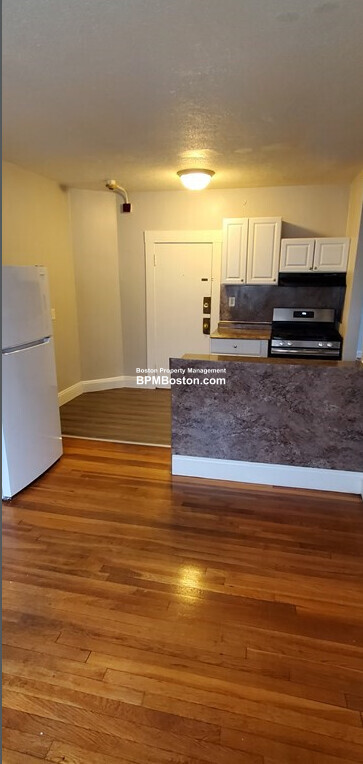 2 bed, 1 bath apartment for rent at 451 Norfolk St Unit 16, Mattapan — photo 3 of 7