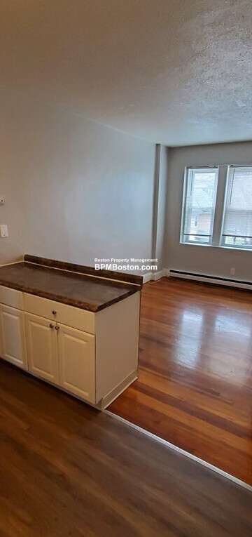 2 bed, 1 bath apartment for rent at 451 Norfolk St Unit 16, Mattapan — photo 4 of 7