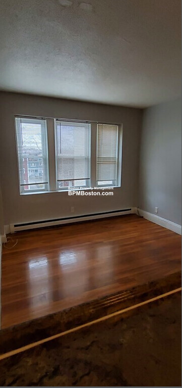 2 bed, 1 bath apartment for rent at 451 Norfolk St Unit 16, Mattapan — photo 2 of 7