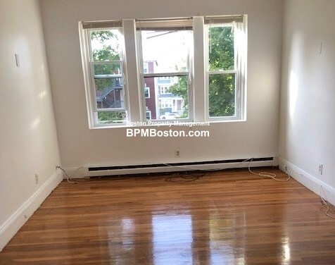 2 bed, 1 bath apartment for rent at 451 Norfolk St Unit 7, Mattapan — photo 5 of 10