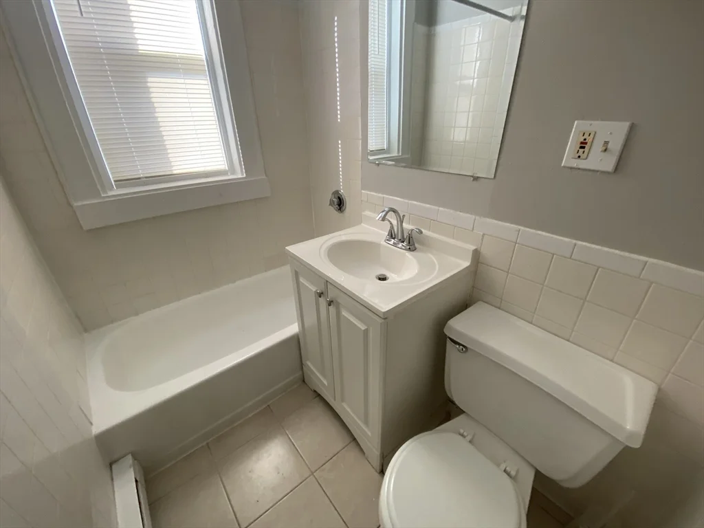 2 bed, 1 bath apartment for rent at 451 Norfolk St Unit 8, Mattapan — photo 11 of 12