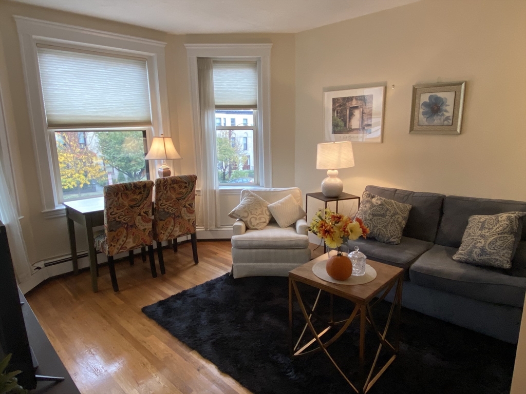 1 bed, 1 bath apartment for rent at 451 Park Dr Unit 3B, Fenway — photo 1 of 10