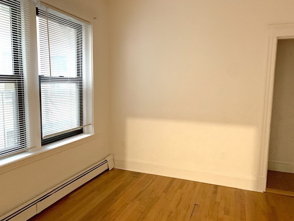 2 bed, 1 bath apartment for rent at 451 Park Dr Unit 3C, Fenway — photo 3 of 10