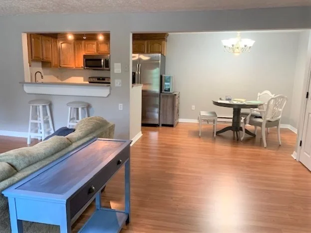 2 bed, 1 bath apartment for rent at 451 School Unit 9-12, Marshfield — photo 3 of 12