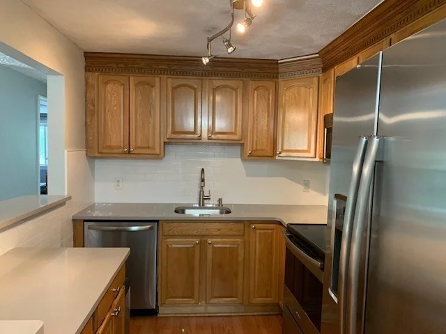 2 bed, 1 bath apartment for rent at 451 School Unit 9-12, Marshfield — photo 5 of 12