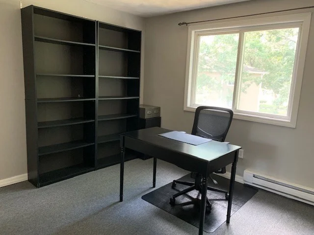2 bed, 1 bath apartment for rent at 451 School Unit 9-12, Marshfield — photo 12 of 12