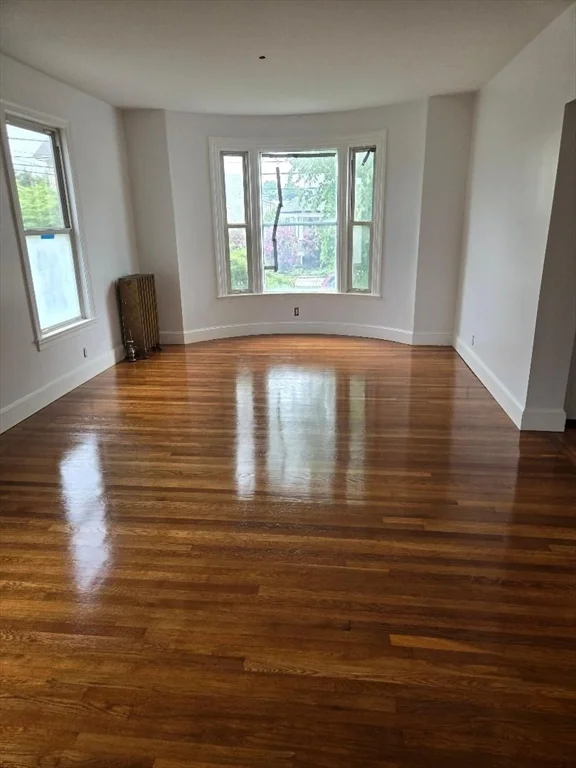 3 bed, 1 bath apartment for rent at 452 Highland Unit 1, Malden — photo 4 of 6