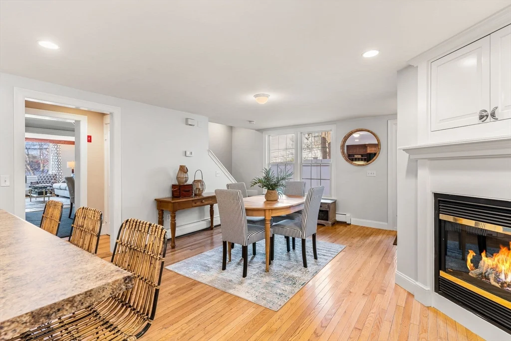 3 bed, 2 bath apartment for rent at 452 Main St Unit B, Amesbury — photo 15 of 31