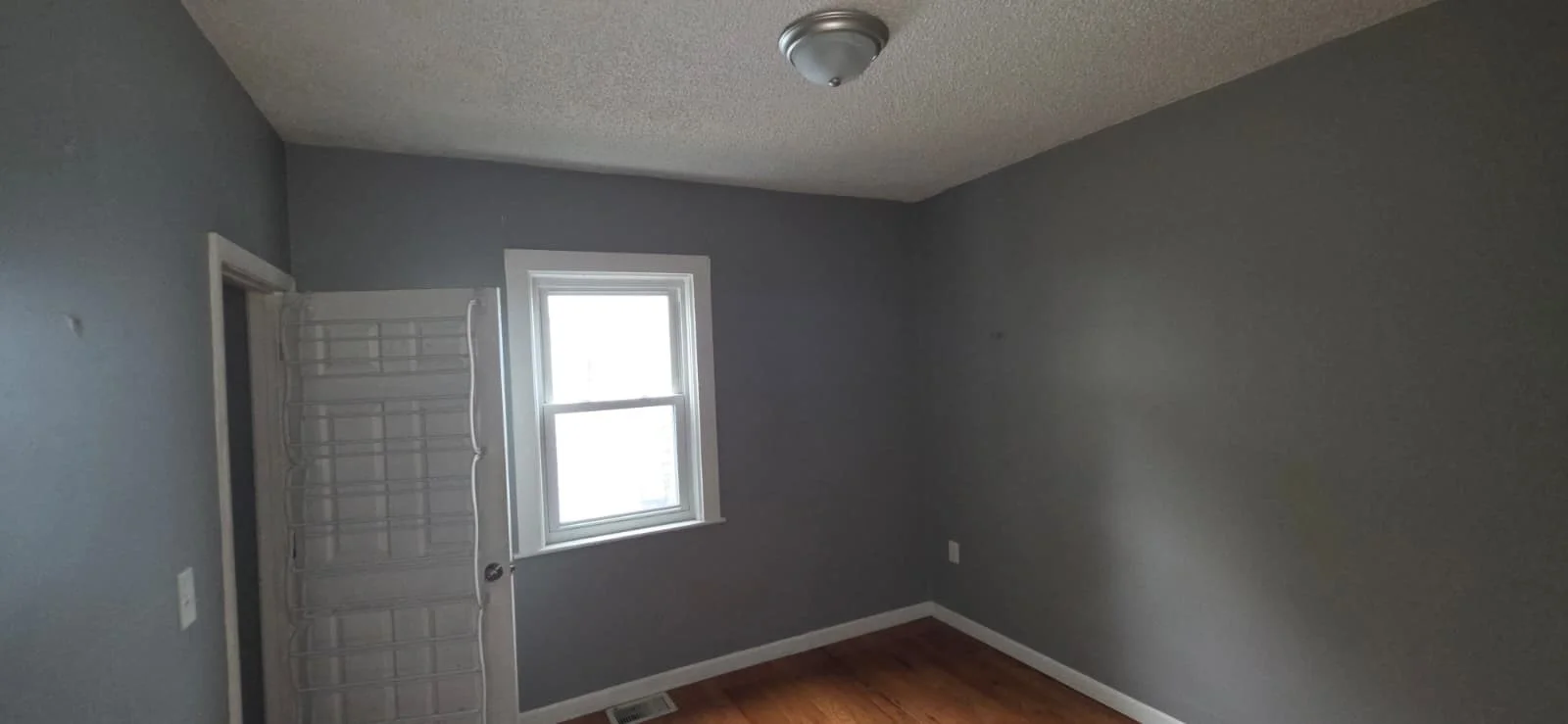 2 bed, 1 bath apartment for rent at 452 N Montello St Unit 1, Brockton — photo 2 of 14