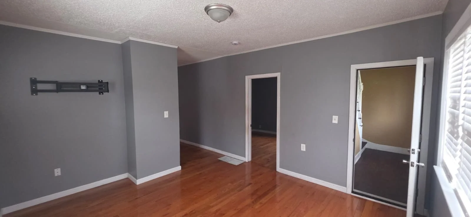 2 bed, 1 bath apartment for rent at 452 N Montello St Unit 1, Brockton — photo 9 of 14