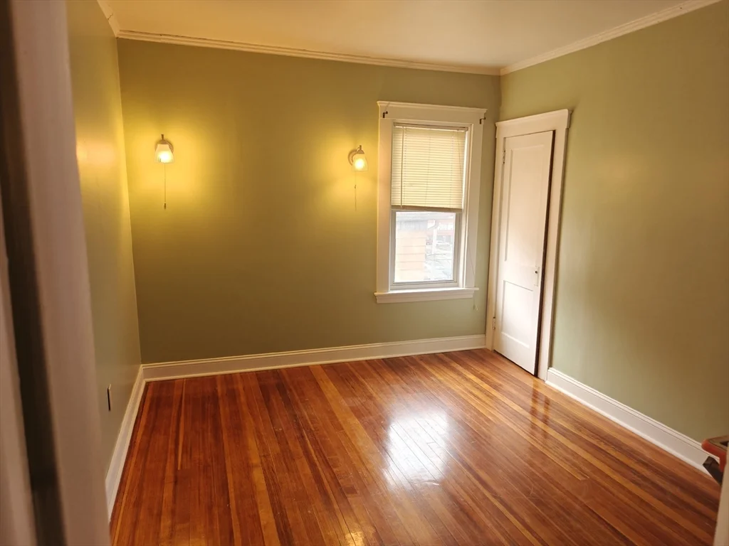 3 bed, 1 bath apartment for rent at 452 Osborn St Unit 3, Fall River — photo 12 of 20