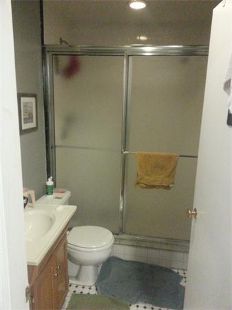 4 bed, 2 bath apartment for rent at 452 Park Dr Unit 1, Fenway — photo 8 of 9