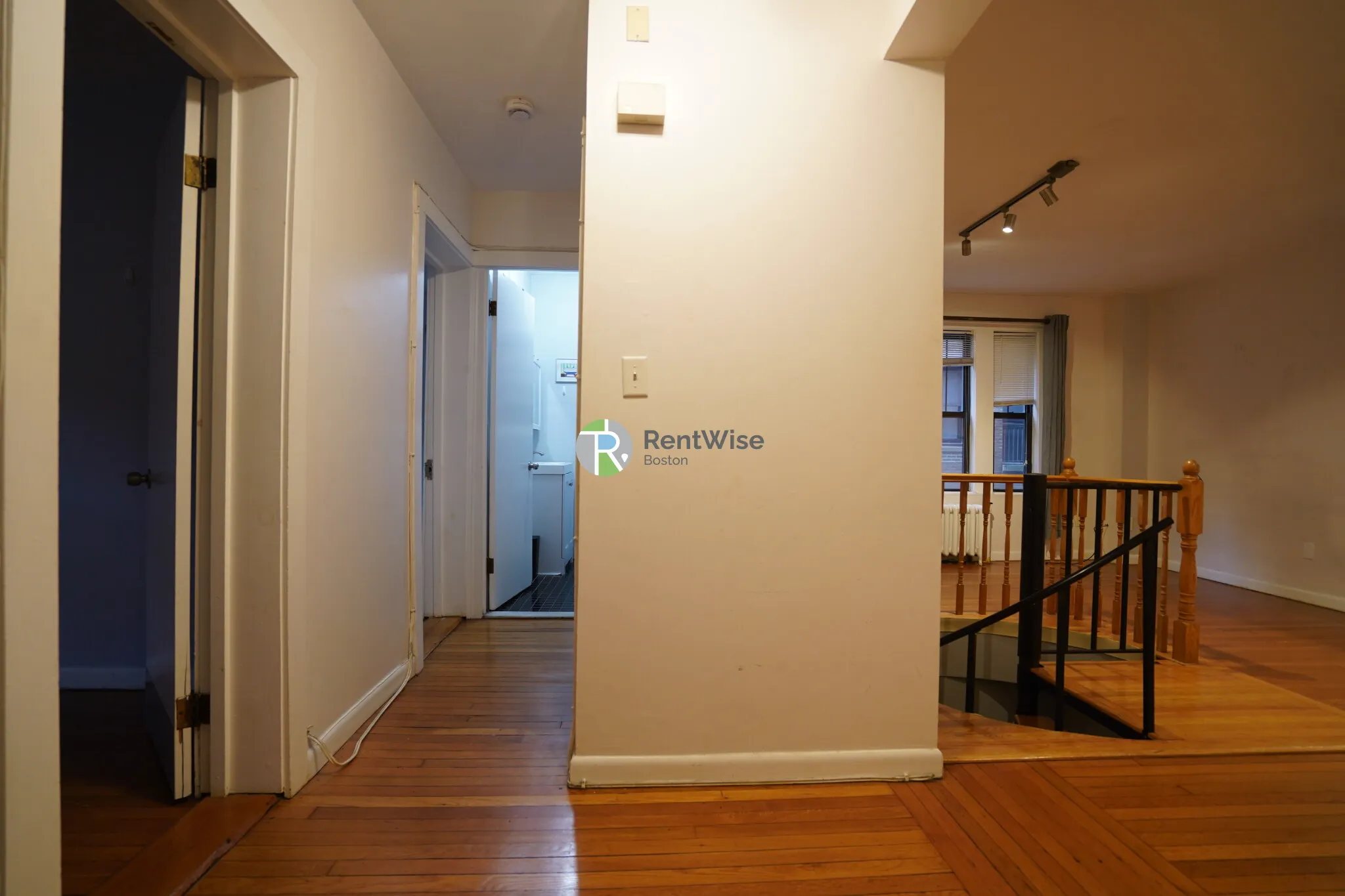4 bed, 2 bath apartment for rent at 452 Park Dr Unit 1, Fenway