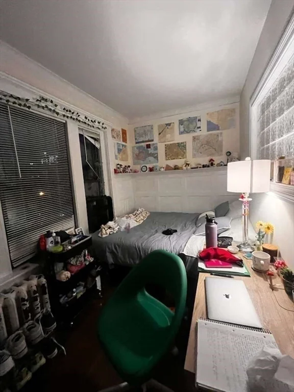 3 bed, 1 bath apartment for rent at 452 Park Dr Unit 12, Fenway — photo 7 of 14
