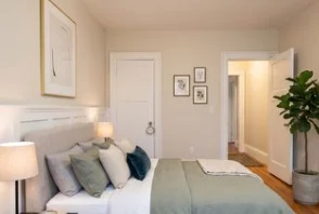 3 bed, 1 bath apartment for rent at 452 Park Dr Unit 13, Fenway — photo 6 of 7