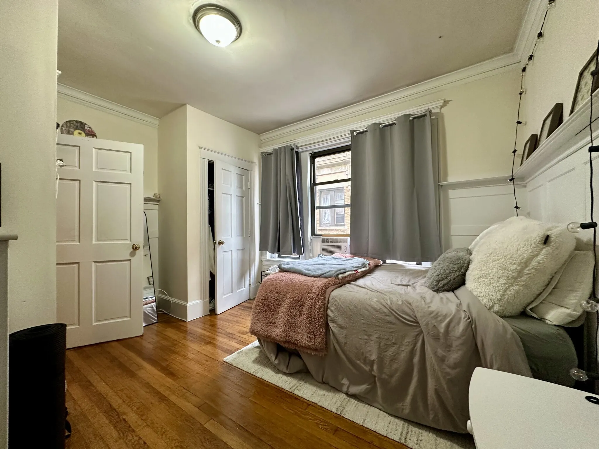 3 bed, 1 bath apartment for rent at 452 Park Dr Unit 14, Fenway — photo 9 of 13