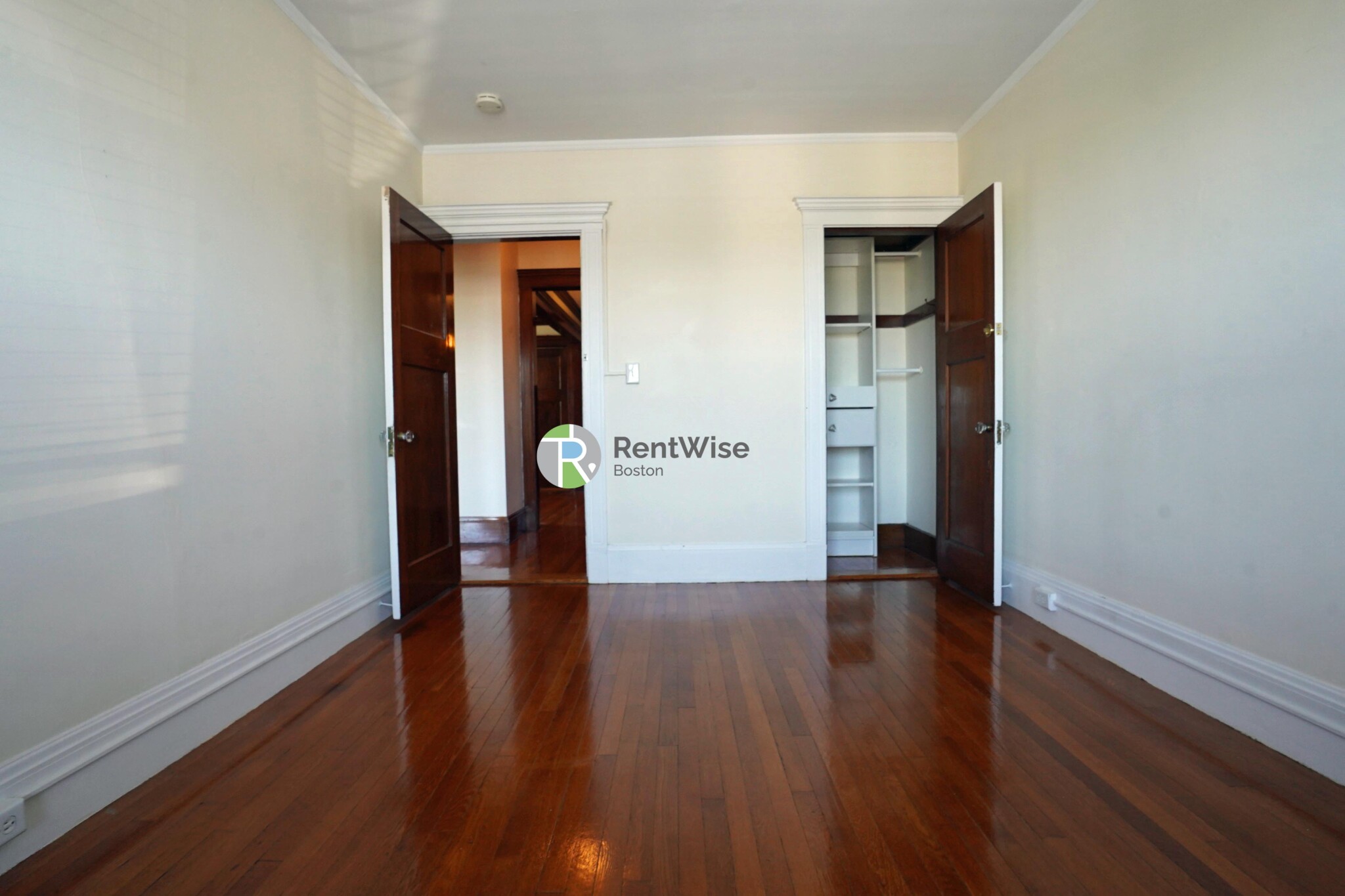2 bed, 1 bath apartment for rent at 452 Park Dr Unit 15, Fenway — photo 15 of 22