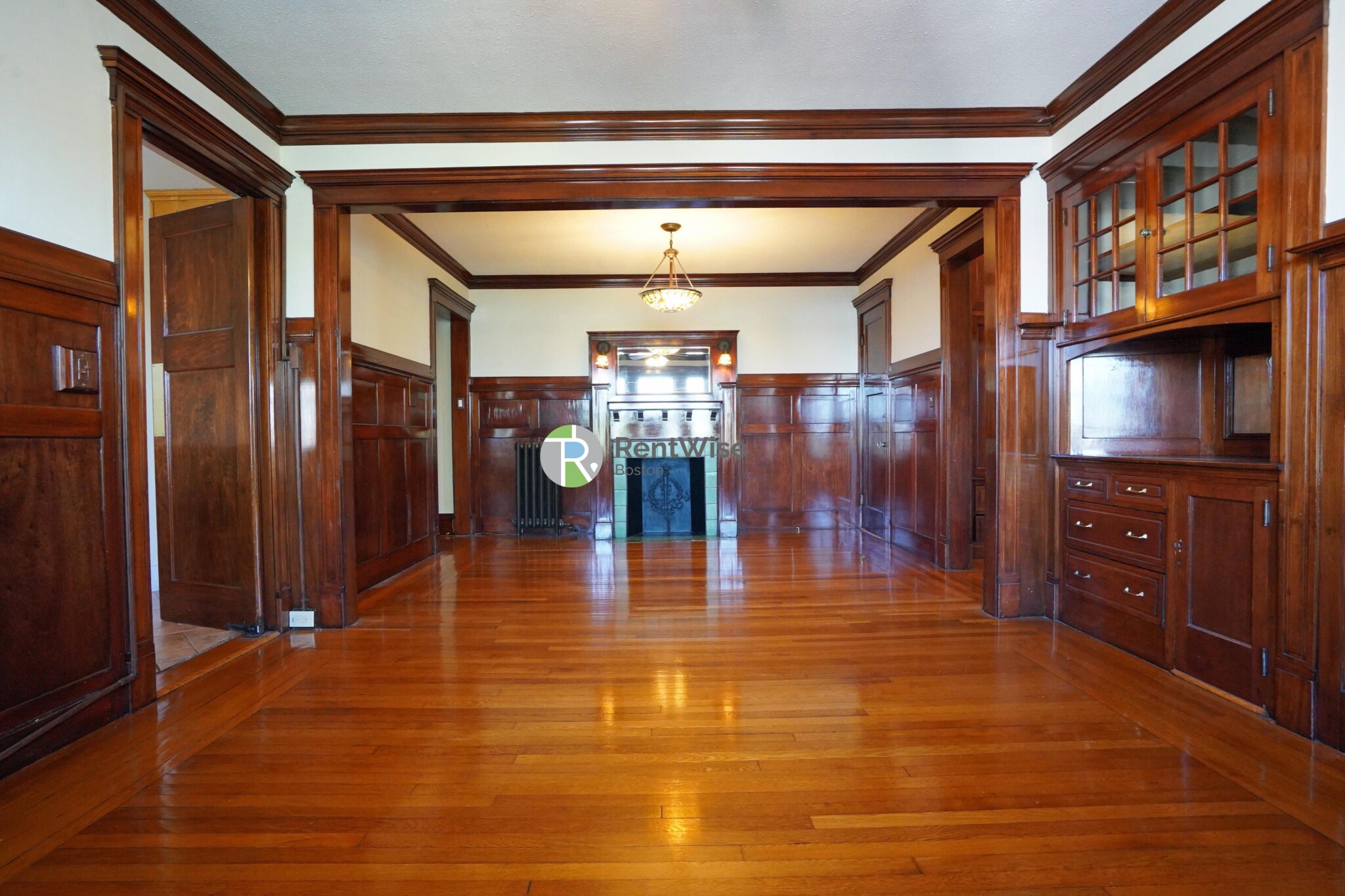 2 bed, 1 bath apartment for rent at 452 Park Dr Unit 15, Fenway — photo 4 of 22