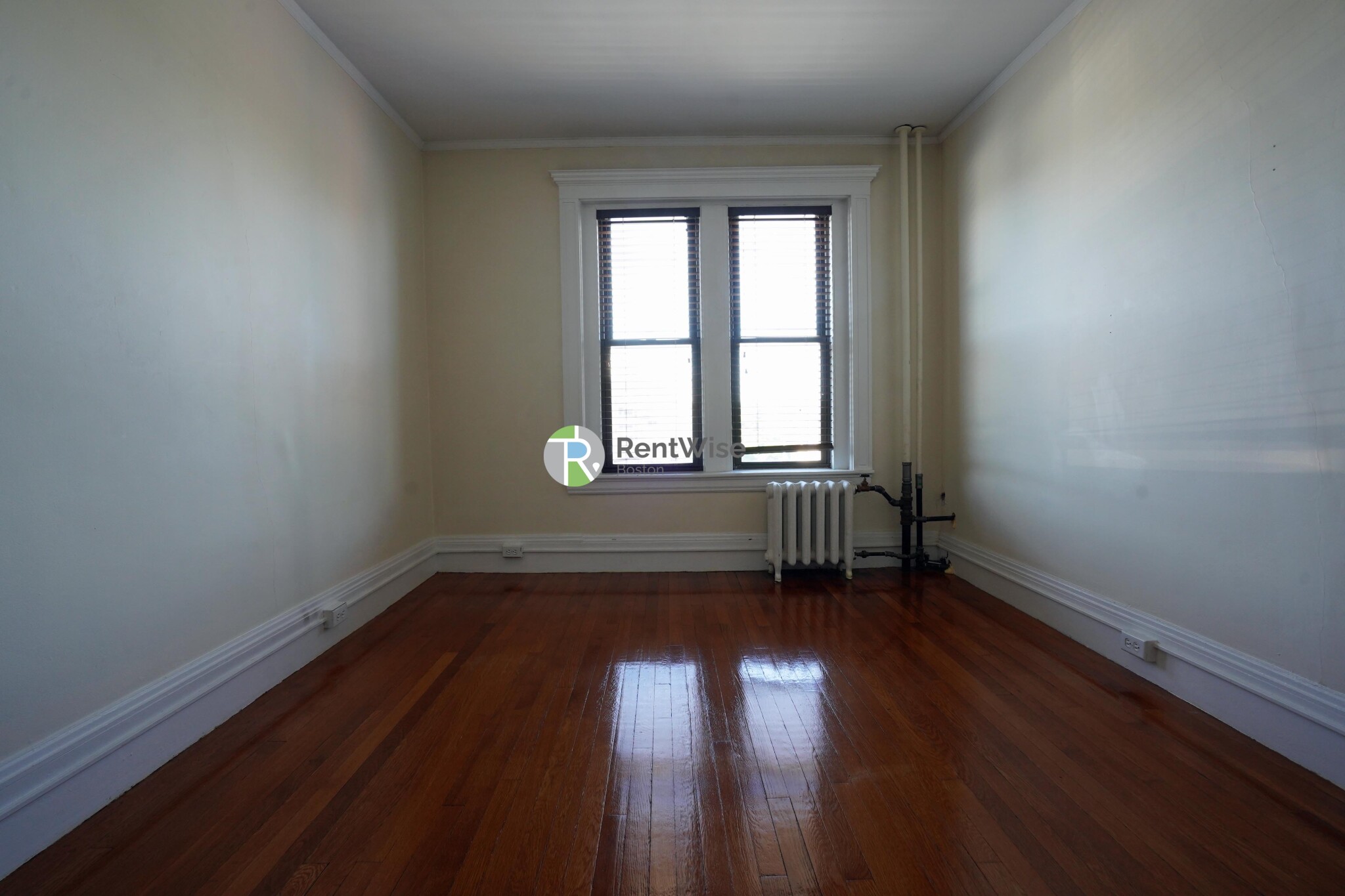 2 bed, 1 bath apartment for rent at 452 Park Dr Unit 15, Fenway — photo 13 of 22
