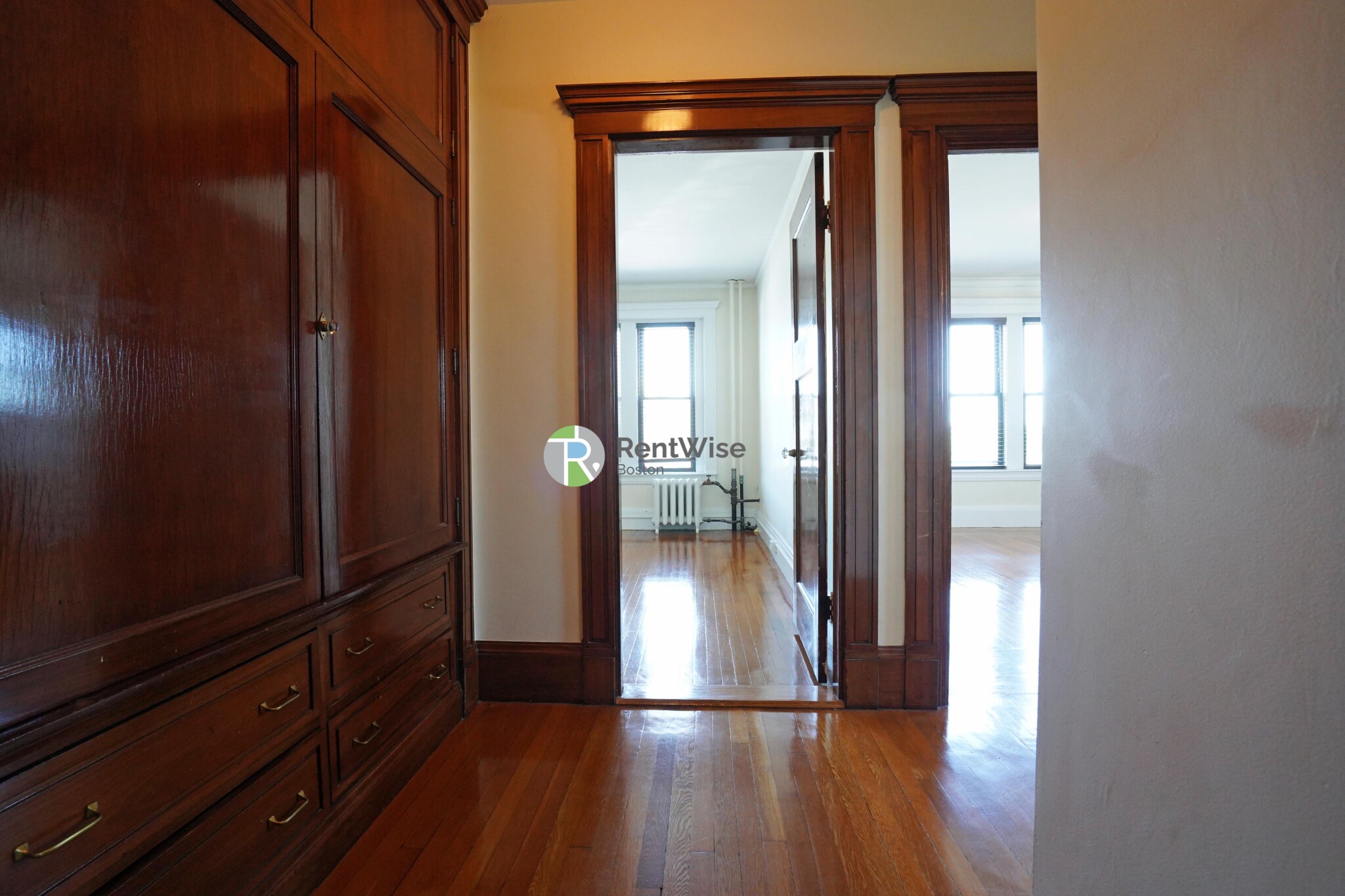2 bed, 1 bath apartment for rent at 452 Park Dr Unit 15, Fenway — photo 12 of 22