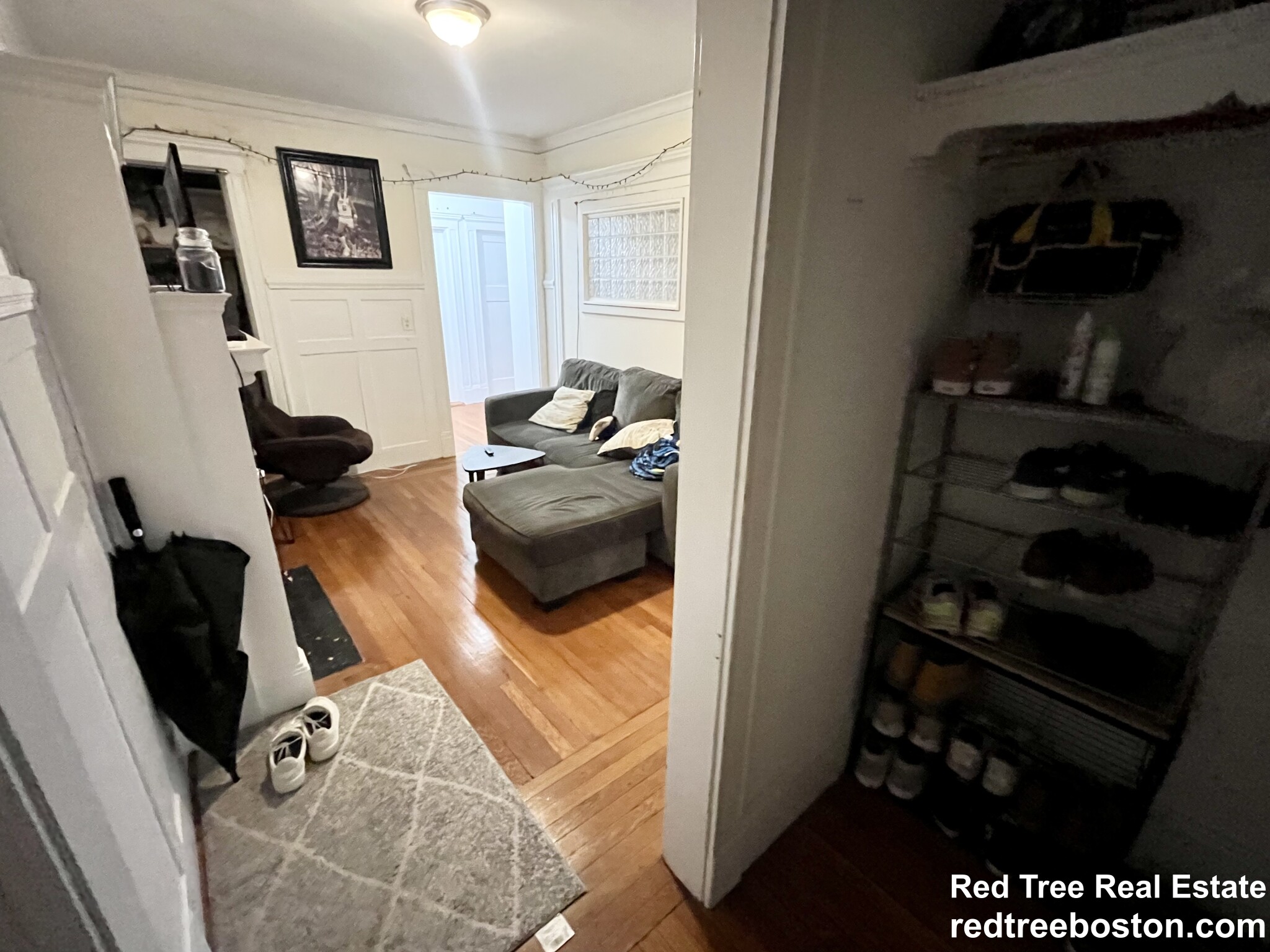 3 bed, 1 bath apartment for rent at 452 Park Dr Unit 17, Fenway — photo 2 of 15