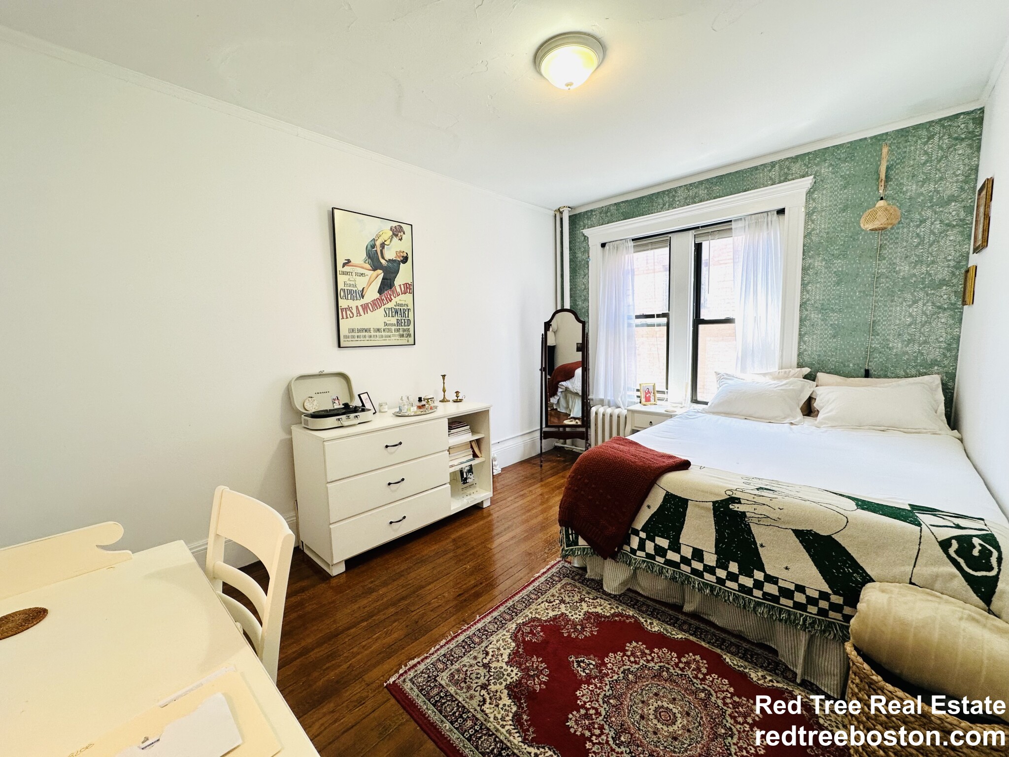 3 bed, 1 bath apartment for rent at 452 Park Dr Unit 6, Fenway — photo 10 of 19