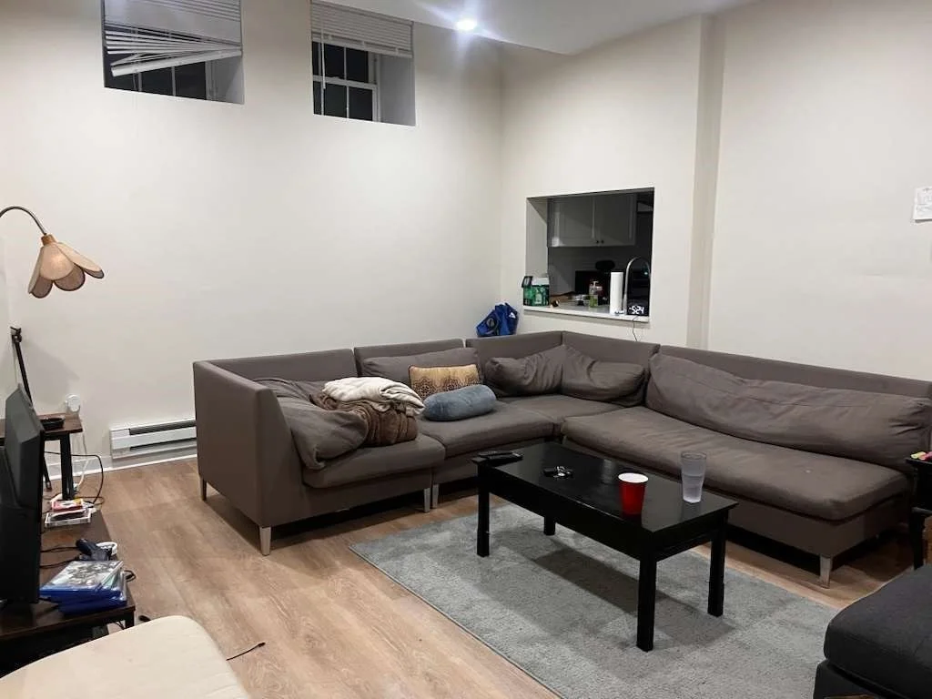 3 bed, 1 bath apartment for rent at 452 Park Dr Unit C, Fenway — photo 2 of 12