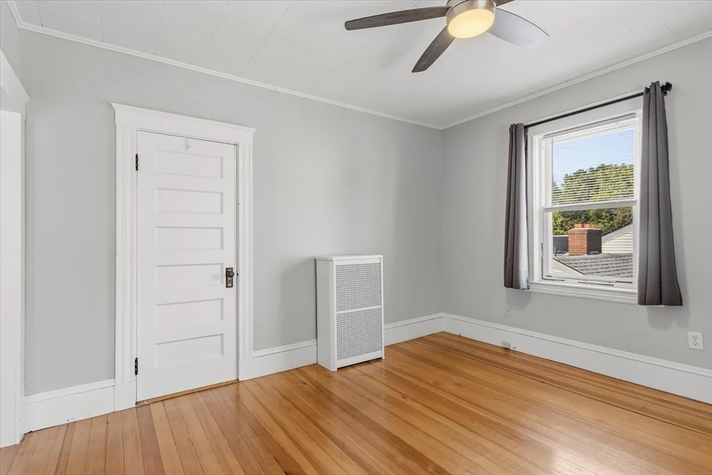 4 bed, 2 bath apartment for rent at 452 Quarry St Unit 452, Quincy — photo 18 of 36