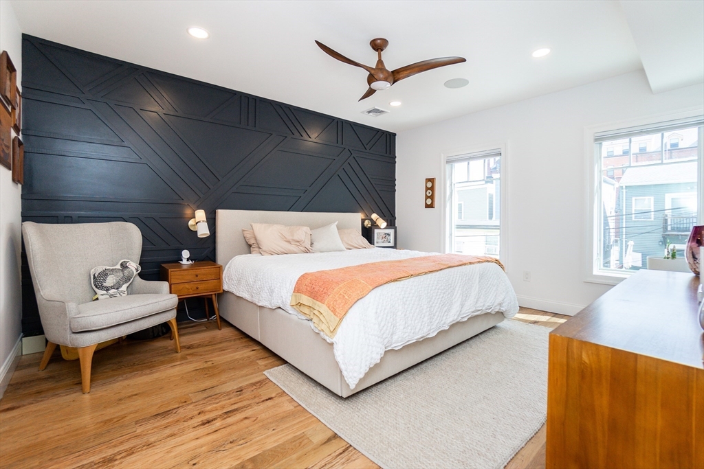 4 bed, 3 bath apartment for rent at 452 W Fourth Unit 0, South Boston — photo 16 of 41