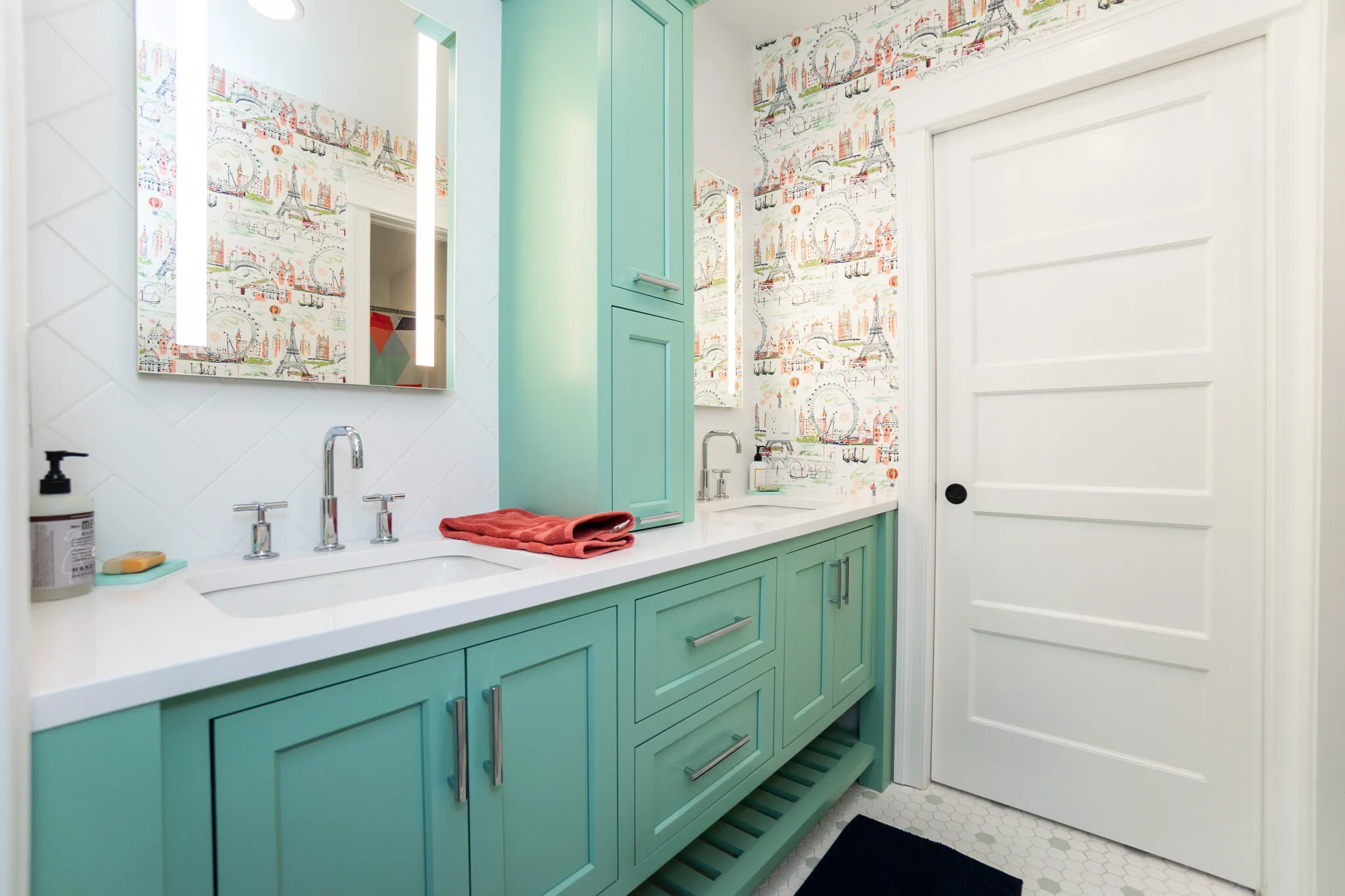 4 bed, 3.5 bath apartment for rent at 452 W Fourth Unit 452, South Boston — photo 30 of 51