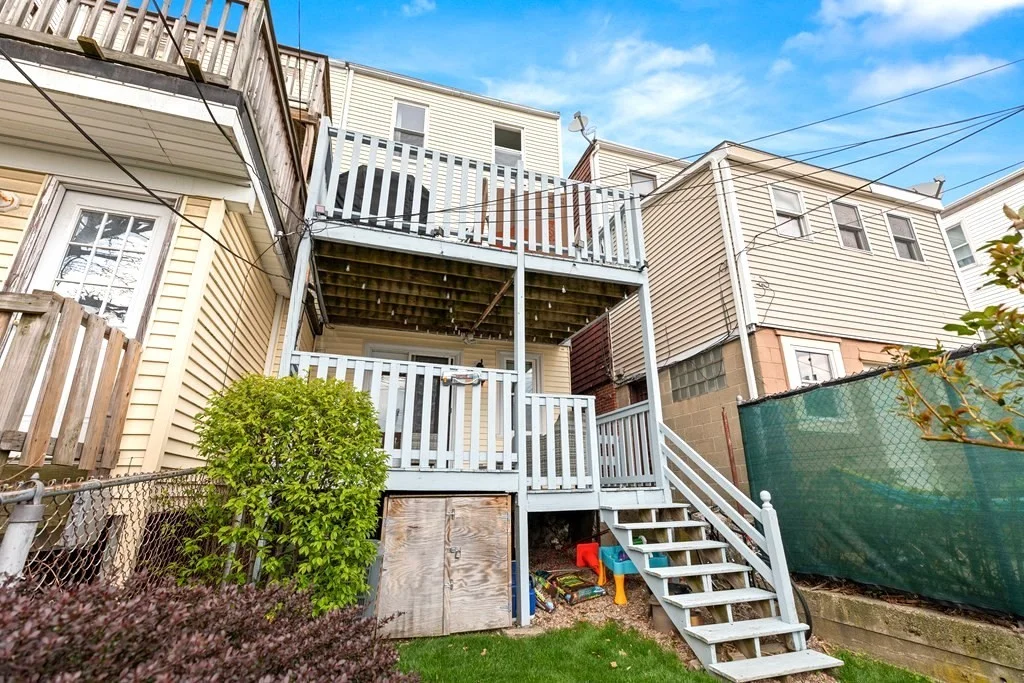 3 bed, 2 bath apartment for rent at 453 E 6th St, South Boston — photo 11 of 12
