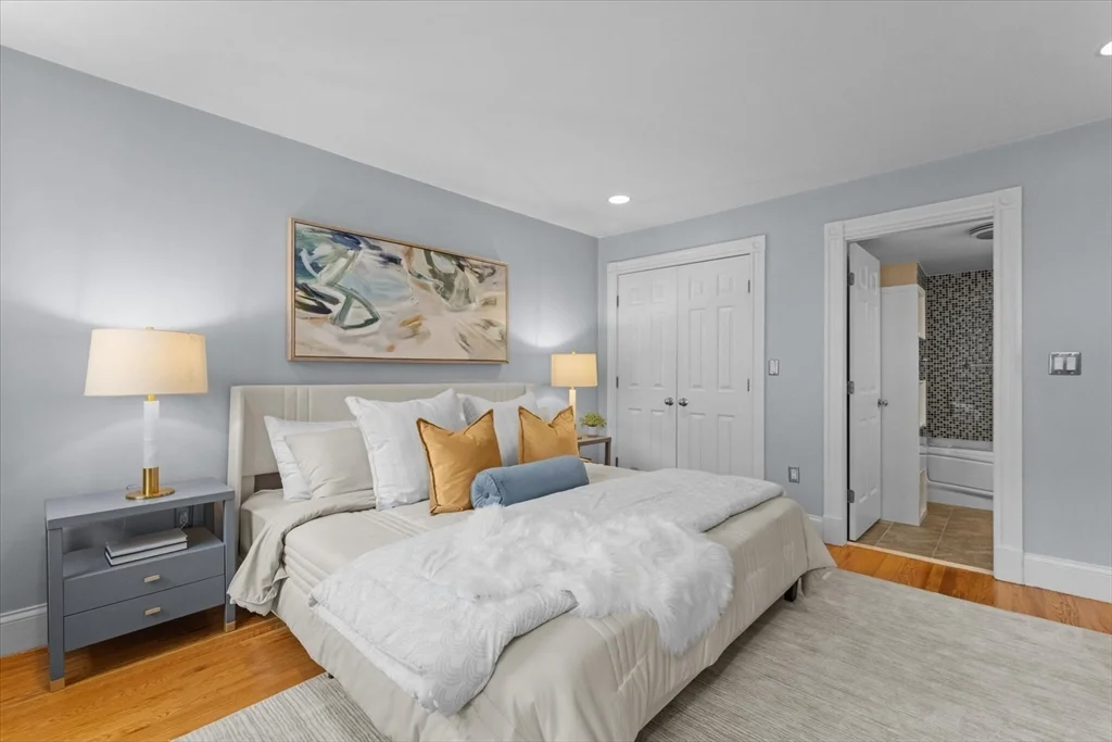 2 bed, 2 bath apartment for rent at 453 Massachusetts Ave Unit 1, Roxbury — photo 17 of 35