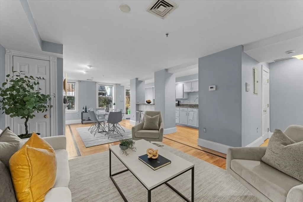 2 bed, 2 bath apartment for rent at 453 Massachusetts Ave Unit 1, Roxbury — photo 6 of 35