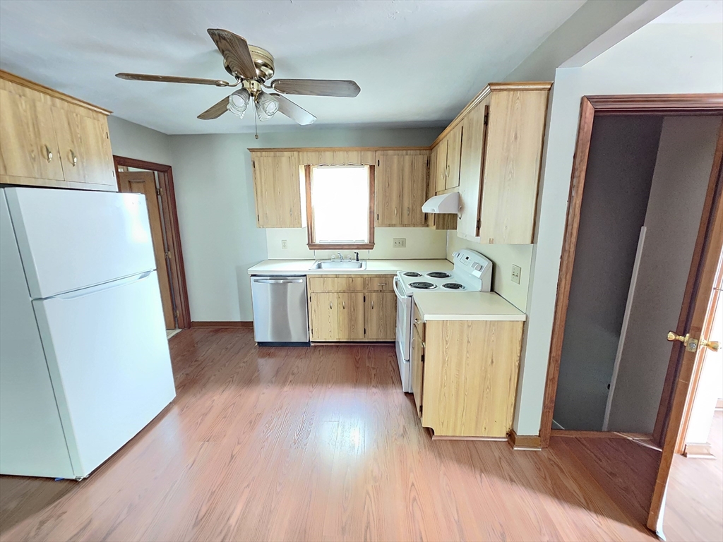 2 bed, 1 bath apartment for rent at 453 Pond St Unit 2, Braintree — photo 10 of 20