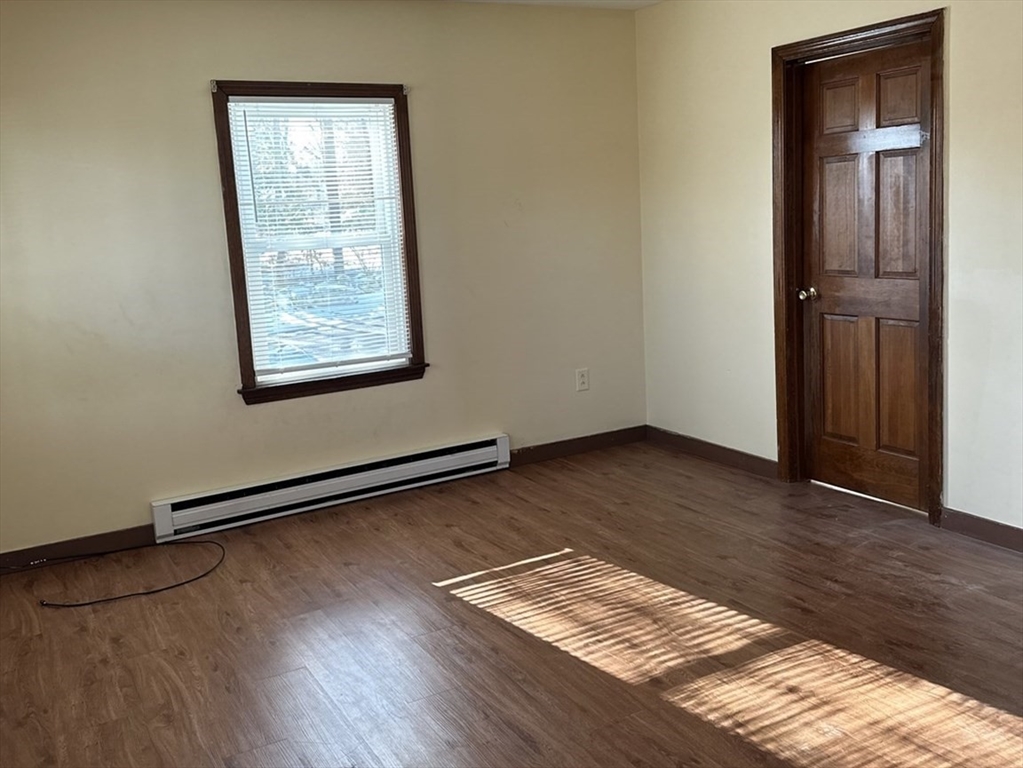 2 bed, 1 bath apartment for rent at 453 Pond Unit 1, Braintree — photo 8 of 9