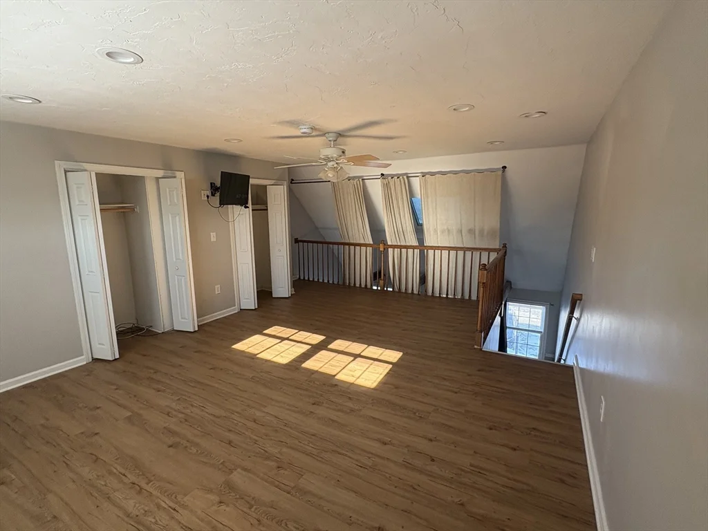 3 bed, 1 bath apartment for rent at 453 Turnpike St Unit 2, Easton — photo 17 of 23