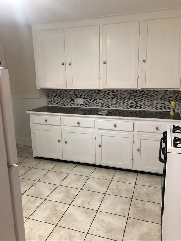 2 bed, 1 bath apartment for rent at 453 Washington St Unit 2, Braintree
