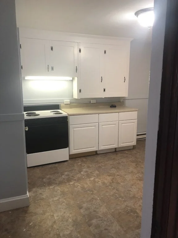 2 bed, 1 bath apartment for rent at 453 Washington St Unit 3, Braintree