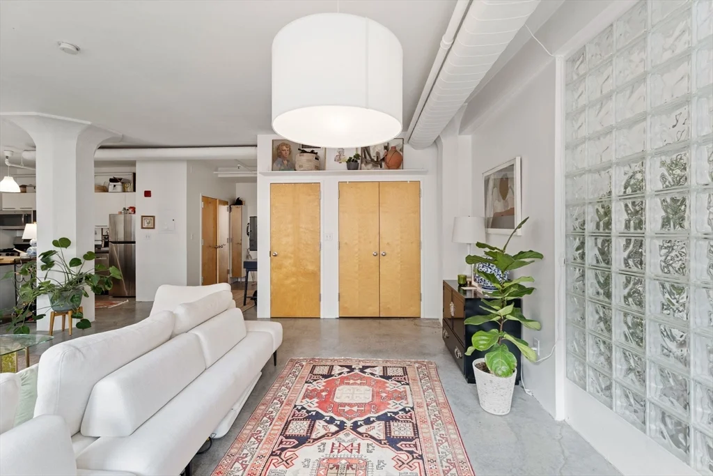 1 bed, 1 bath apartment for rent at 453 Washington St Unit 4B, Midtown — photo 6 of 31