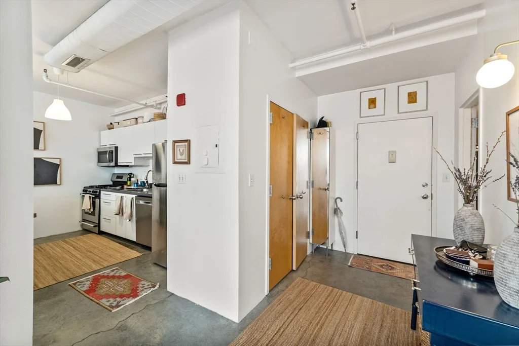 1 bed, 1 bath apartment for rent at 453 Washington St Unit 4B, Midtown — photo 21 of 31
