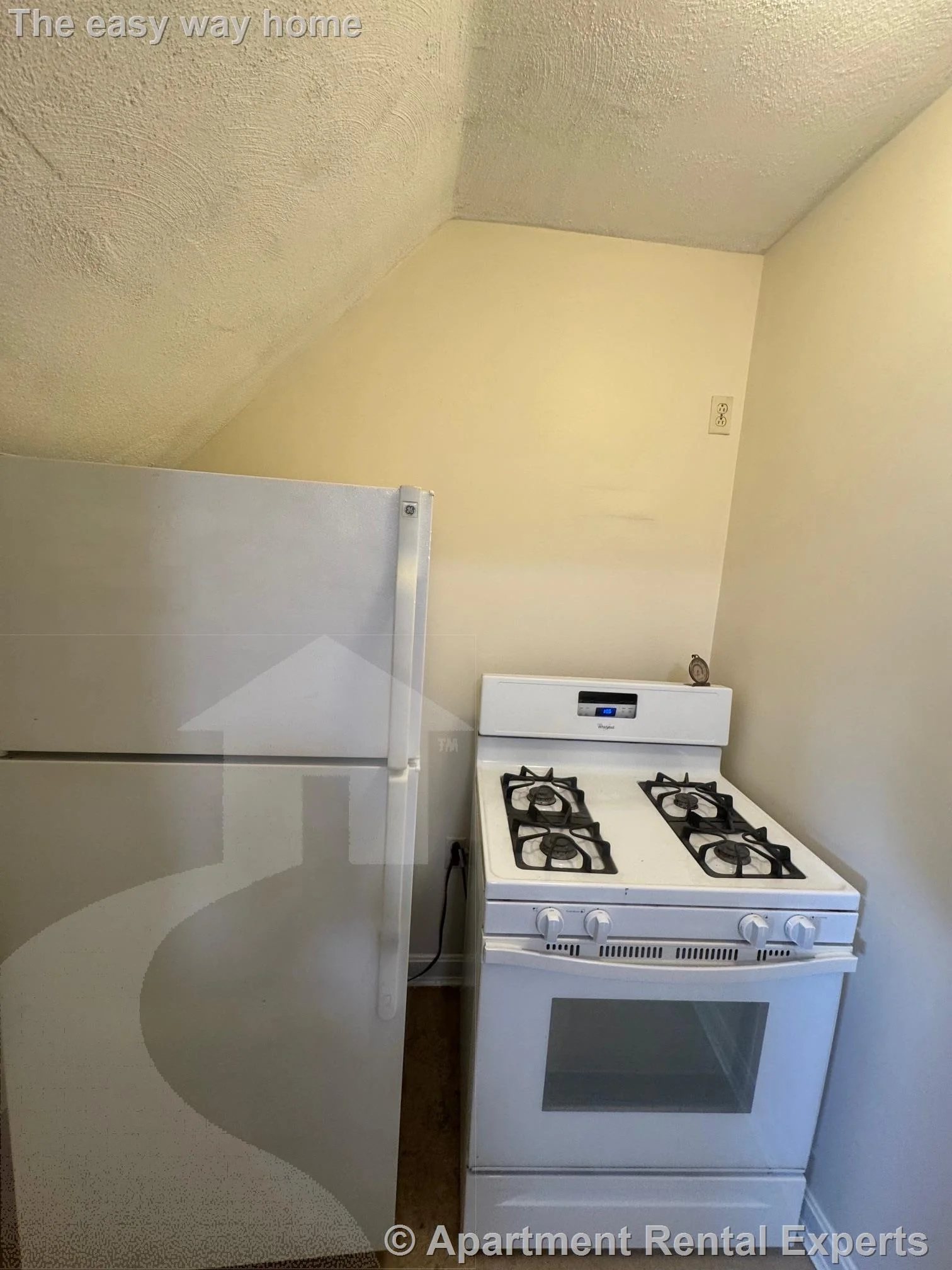 1 bed, 1 bath apartment for rent at 454 Broadway Unit 3, Magoun Square — photo 9 of 16